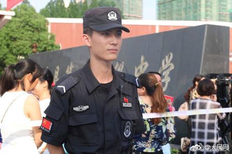 ��˧����Ѳ�ؾ��ߺ����� ����ѵ���ճ���Ƭ�ع�