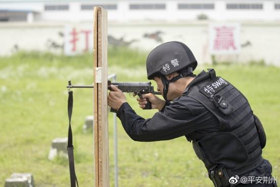 ��˧����Ѳ�ؾ��ߺ����� ����ѵ���ճ���Ƭ�ع�