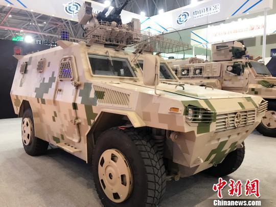 图为 vn4型4x4轮式装甲车,是目前国际国内治安,维和,维稳不可缺少的
