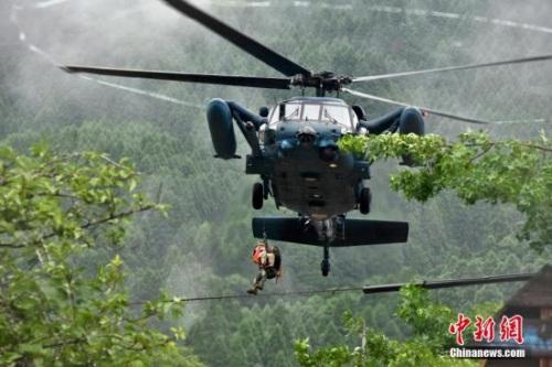 人口死亡实时_中国死亡人口折线图(2)