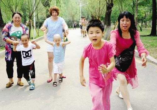用爱让 折翼的天使 展翅翱翔