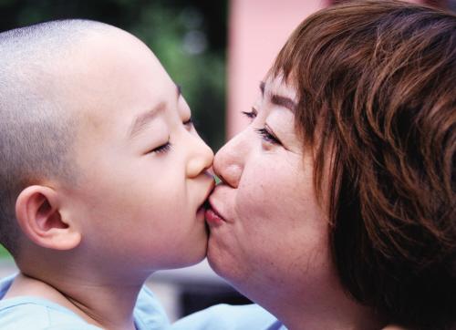 用爱让 折翼的天使 展翅翱翔