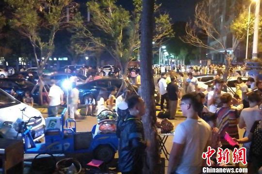 陕西连夜开展震情摸排 暂无人员伤亡情况(图)