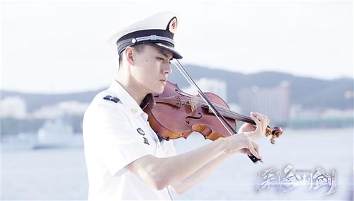 《深海利剑》霸屏锋芒毕露