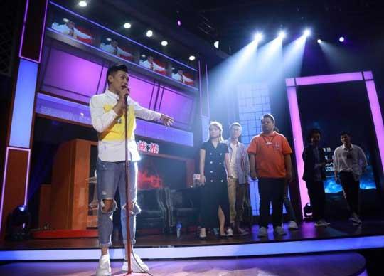 天佑登台脱口秀节目 想带喊麦冲向金色大厅