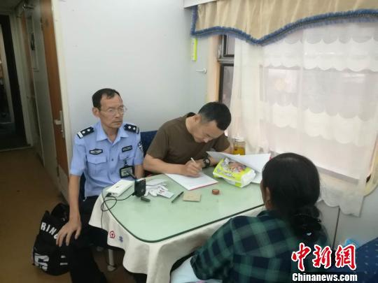 郑州铁警破获一起跨省贩婴案 被贩婴儿出生不足十天