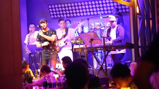 成都:音乐房子 不饮也醉