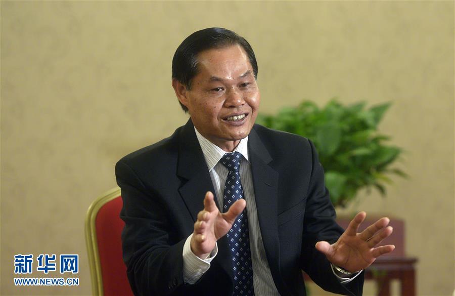 (图文互动)(5)中国发展进入新时代——9名外籍语言专家眼中的十九大报告