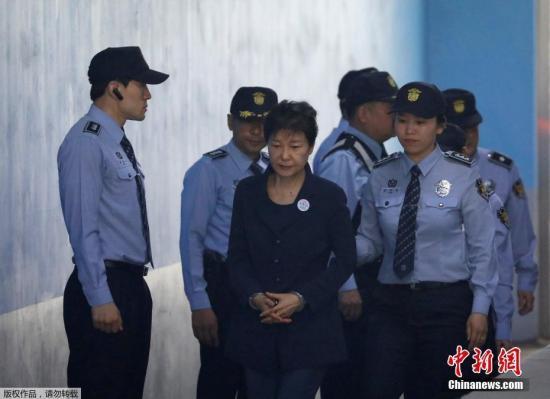 韩媒:朴槿惠案月底将重新审理 是否出庭系未知