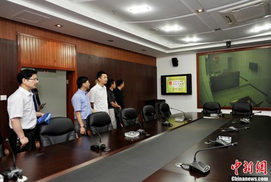 腐败平均潜伏期达14年 需熔断边腐边升怪圈