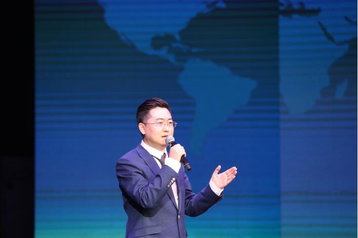 2018一带一路国际品牌春晚新闻发布会在京隆