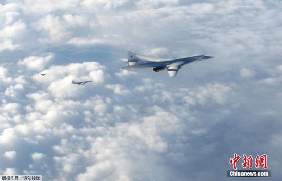 俄军轰炸机欧洲海域上空遭比利时和英国战机拦