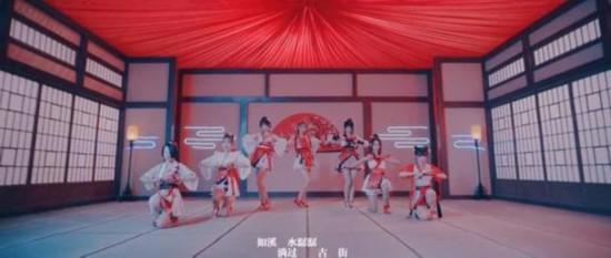 SING女团边丽酷狗直播《最亮的光》 实力展现骨子里的温柔