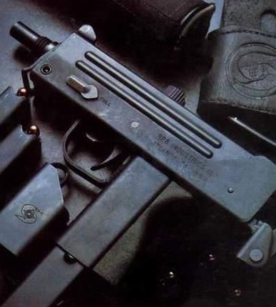 ▲Mac10冲锋枪