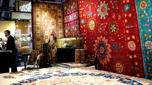 进博会上的阿富汗地毯（来源：新华社）