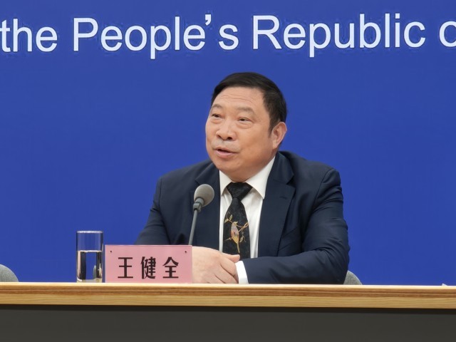 专家提示：安全适量运动 减少运动损伤开云游戏下载(图1)