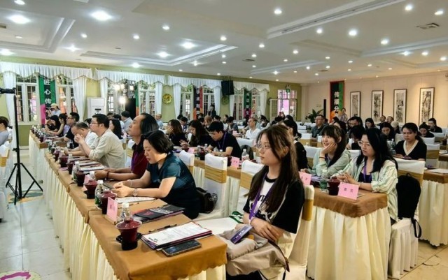 �����Ÿ��ܡ����������й��񻰽�����ɹ��ٰ�