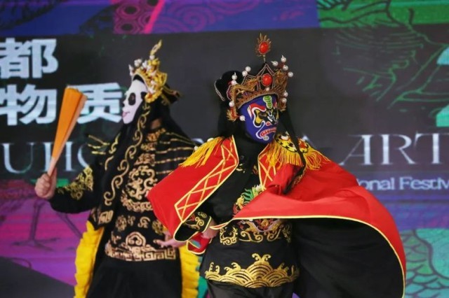 �����Ÿ��ܡ����������й��񻰽�����ɹ��ٰ�