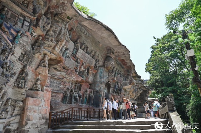 6��12�գ�����ɽʯ�̾����ڵ��ο͡������� ������