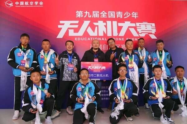 西藏创博通航：“苍鹰”起飞 为高原儿女送来福祉(图9)