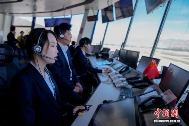 辉煌60载 魅力新西藏｜西藏空管人员：见证发展 盼续安全