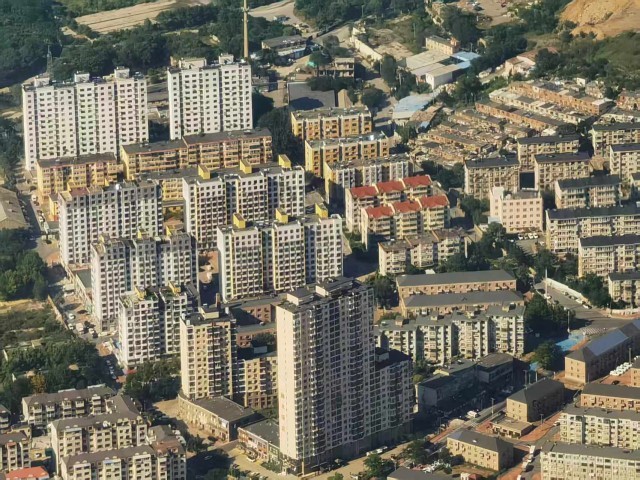 35%住宅楼步入“中老年”城市体检直面房屋安全(图1)