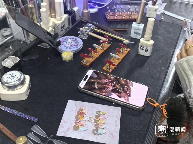 苏北小县城掌控着欧美指尖潮流(图9)