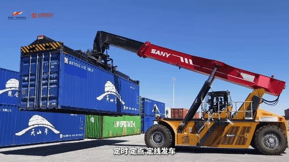 8d9400791dc75505bcab41b15e2746e7.gif