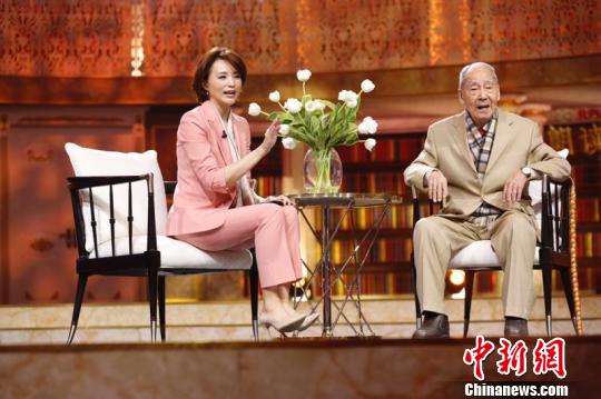 ���ʶ��ߡ�¼���ֳ�����ɷ÷������Ԩ�塣