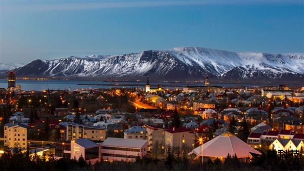 �ȸ����������׶� ���ĵ�һ����Ƭ����Щ