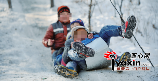乌鲁木齐一5岁女童随父滑野雪摔伤不幸身亡
