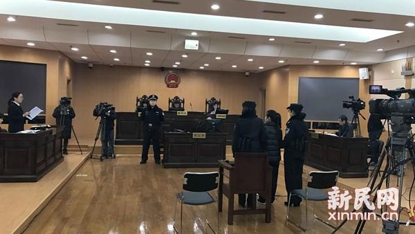 上海购房新政谣言始作俑者走上刑事被告席(图)