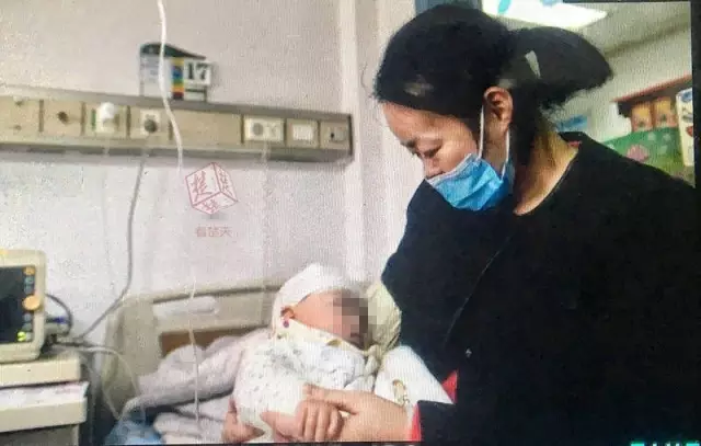 5个月男婴被下病危通知书 母亲在网上求粪便救命