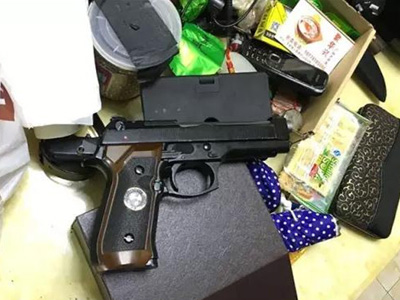 广西灵山警方缴毒7.2公斤 围剿时嫌犯手枪已上膛