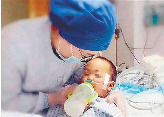 2����ͯ��ˮ��ĸ���������� ҽ��:�ٸ�һ��ʱ��