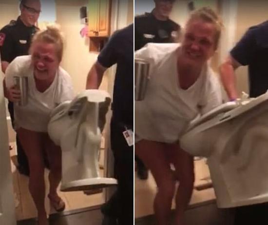 ��Ů��ͽ����ͨ��Ͱ���ֱ������˿�Ц����