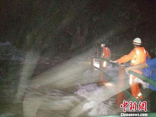 �Ӿ��󣬸���������֧������������̩�����������ж������ٱ��ϵ��ֳ���Ԯ����ɽ�� ��