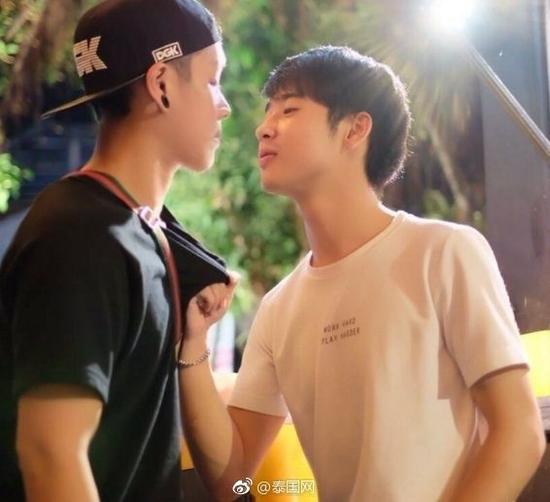 ̩������ֵͬ�����˸������� ����:���������ʵ