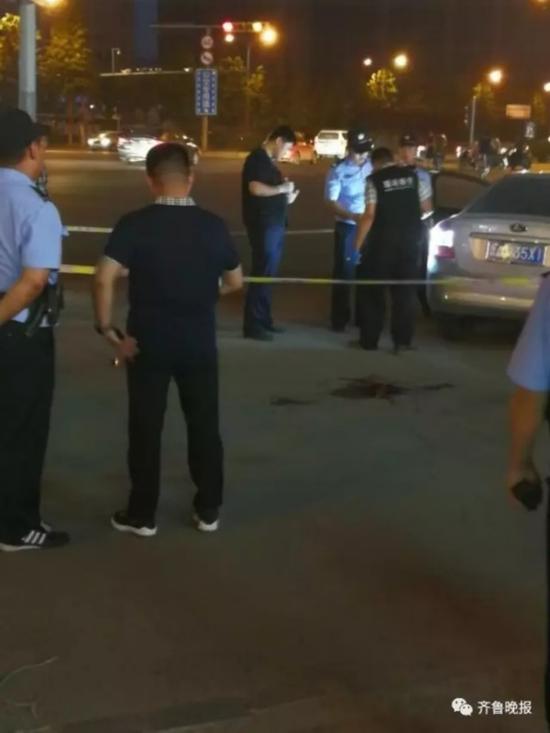 ����Ů�ӽ�ͷ�Ⱥ�� ��İ���г���ͱʮ����