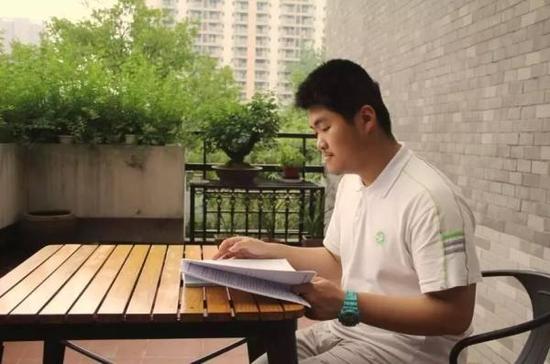 ����ѧ�Ա���ѧ�̲�ӡ40����ͬѧ ����������̲�