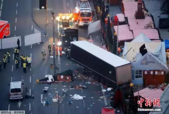 独家采访 中国姑娘亲历曼彻斯特爆炸:背后一声巨响,尖叫哭喊连挤带推