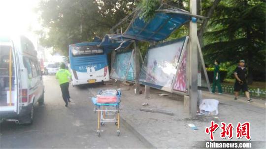 ͼΪ�·��ֳ��������� ��