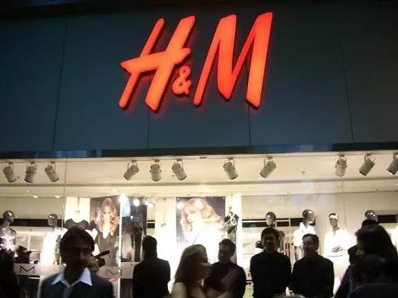 �ֲ���H&M���¼������ͷ Ů�˿������·��ŷ���
