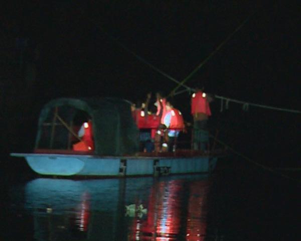 私自制造浮具入河电鱼 广西五名男子意外溺水死亡