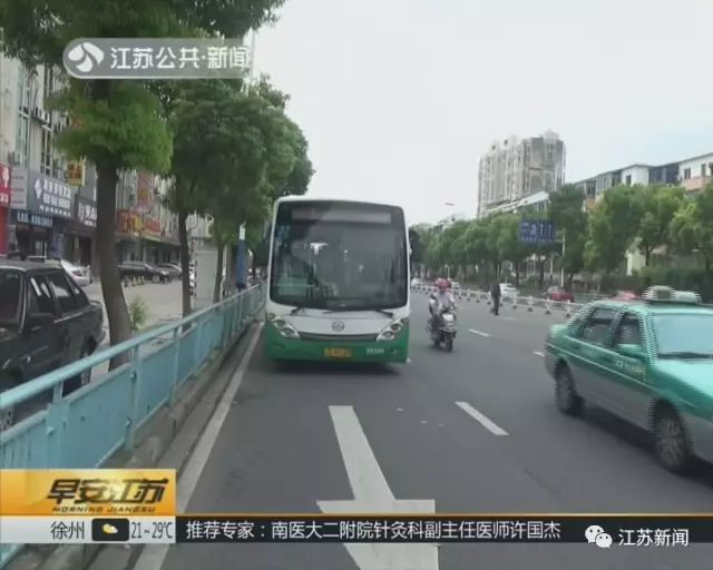 Ů�ӹ������Ϸ������������ �Ʊ���Ю�����봫��