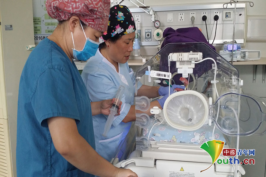 奇迹!西北地首例挑战生存极限超早产袖珍婴儿