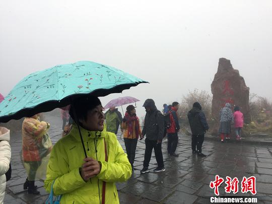 5�գ��½���ɽ��ؾ���ϸ�����࣬�οͳ�ɡ�;�������÷ ��