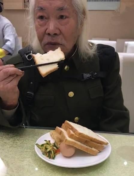 ����Я35���ֽ�Ѱս�Ѷ� ʮ����ս���޴򱬵绰