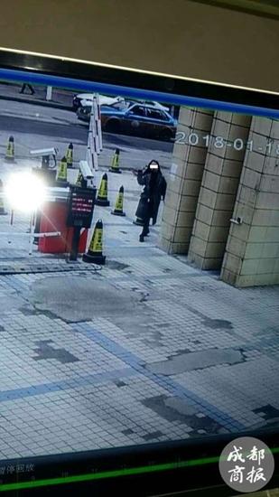 女子朋友圈发婚讯 陌生好友混进亲友团盗上万嫁妆