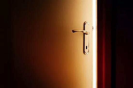 ͼ���Ӿ��й���ͼ���޹أ�